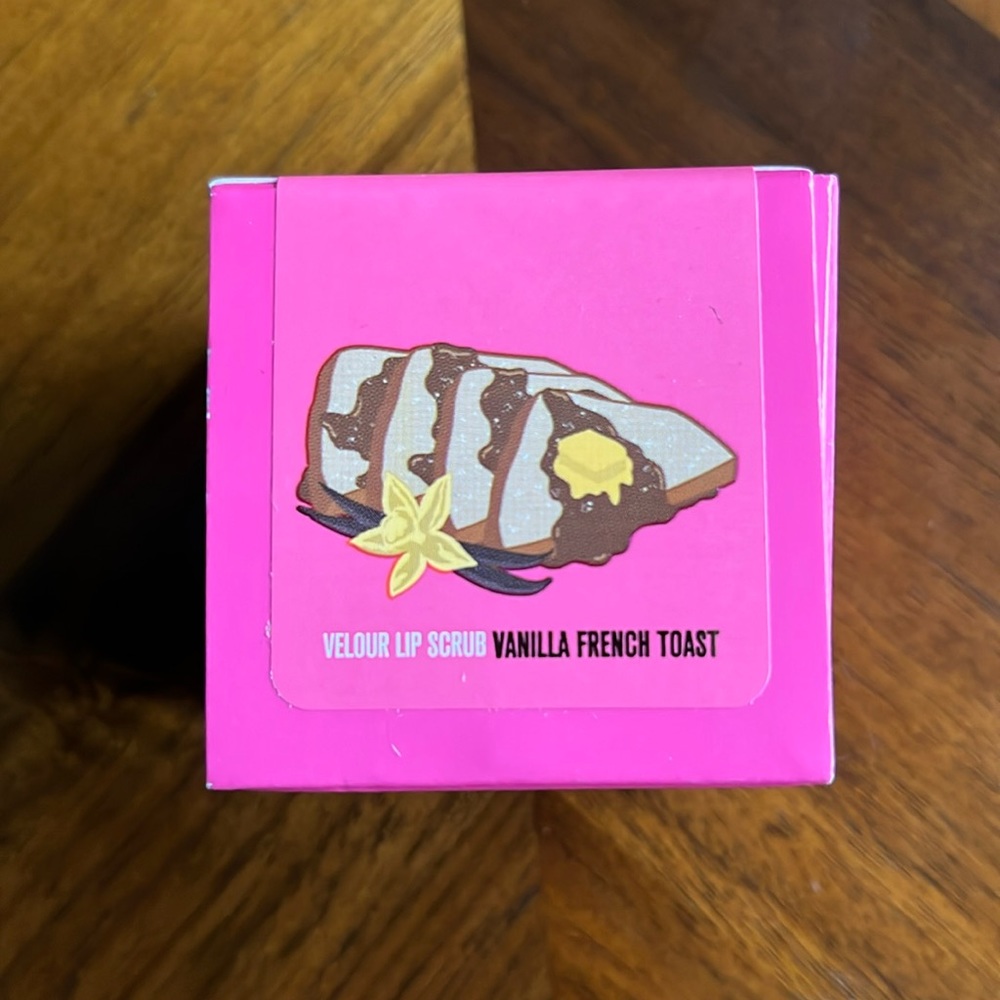 Jeffree Star “VANILLA FRENCH TOAST” Velour Lip Scrub! - Picture 1 of 3